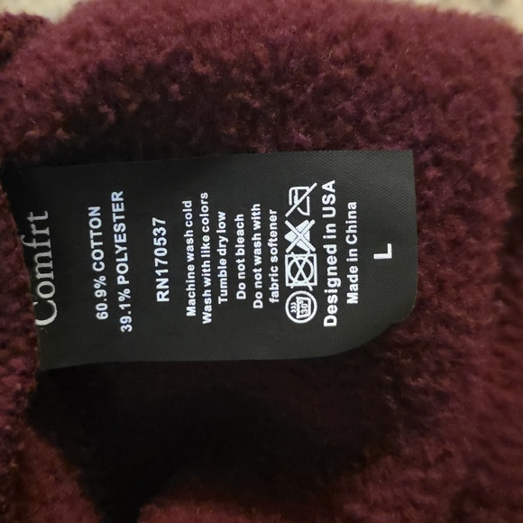 Comfrt Minimilist Hoodie Maroon Size Large - Picture 5 of 5
